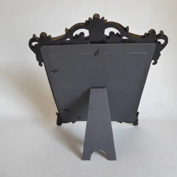 NEW 15" HALLOWEEN CREEPY WITCH GIRL HOLDING DOLL SCARY FRAME EASEL BACK ODDITY - Picture 6 of 11